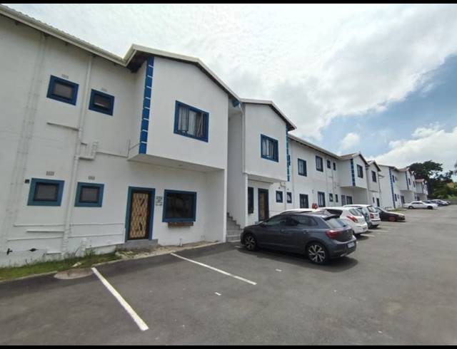 3 BEDROOM APARTMENT FOR SALE IN SUNFORD